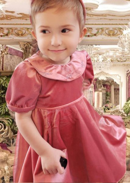 Taufkleider für Mädchen aus rosa Samt - festliches Baby Kleid Kidiwi